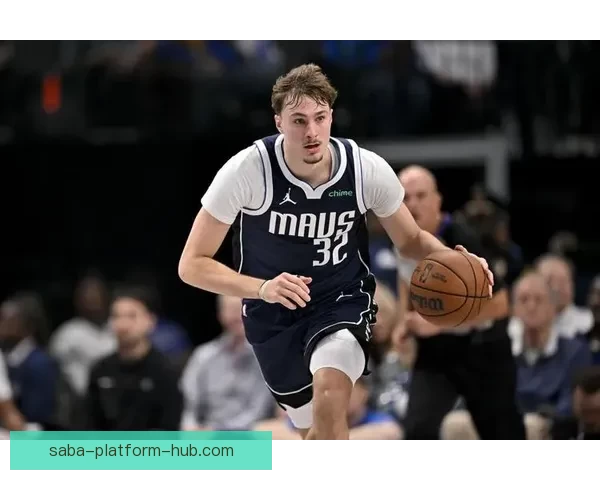 布泽尔状元稳了 大一数据全面超越弗拉格 名嘴忧虑其能否适应NBA